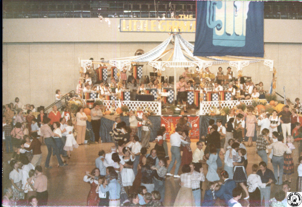 1978 10 07 02 LGB Oktoberfest.jpg